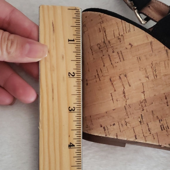 Barney's Newyork Cork Wedges - Picture 7 of 8